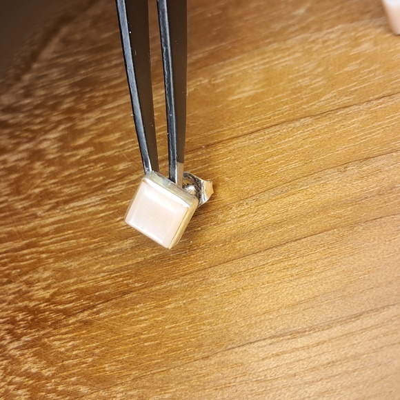 VTG Navajo .925 & Mother Of Pearl Handmade Stud Earrings - Picture 3 of 5